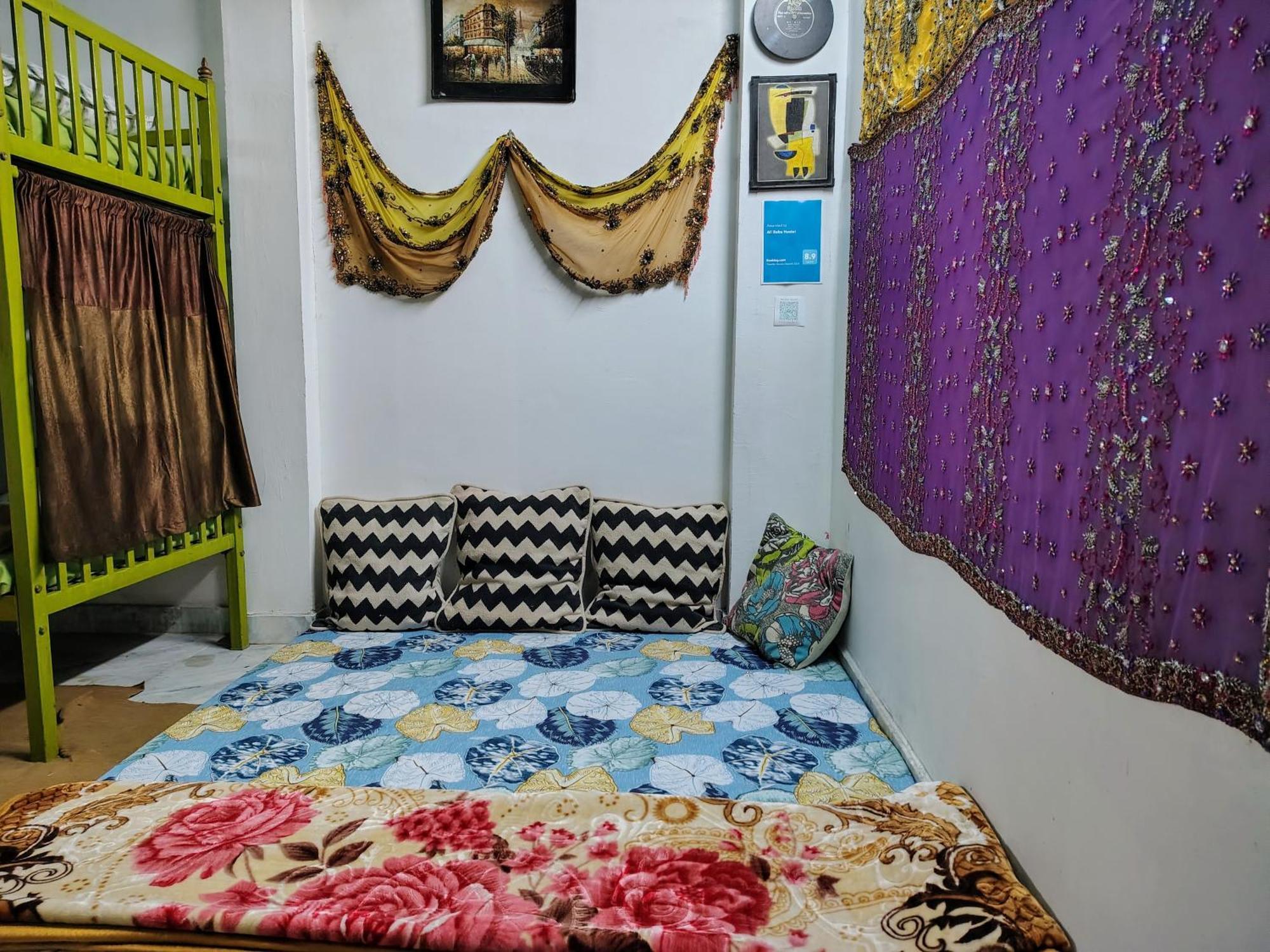Ali Baba Hostel Джапур Номер фото